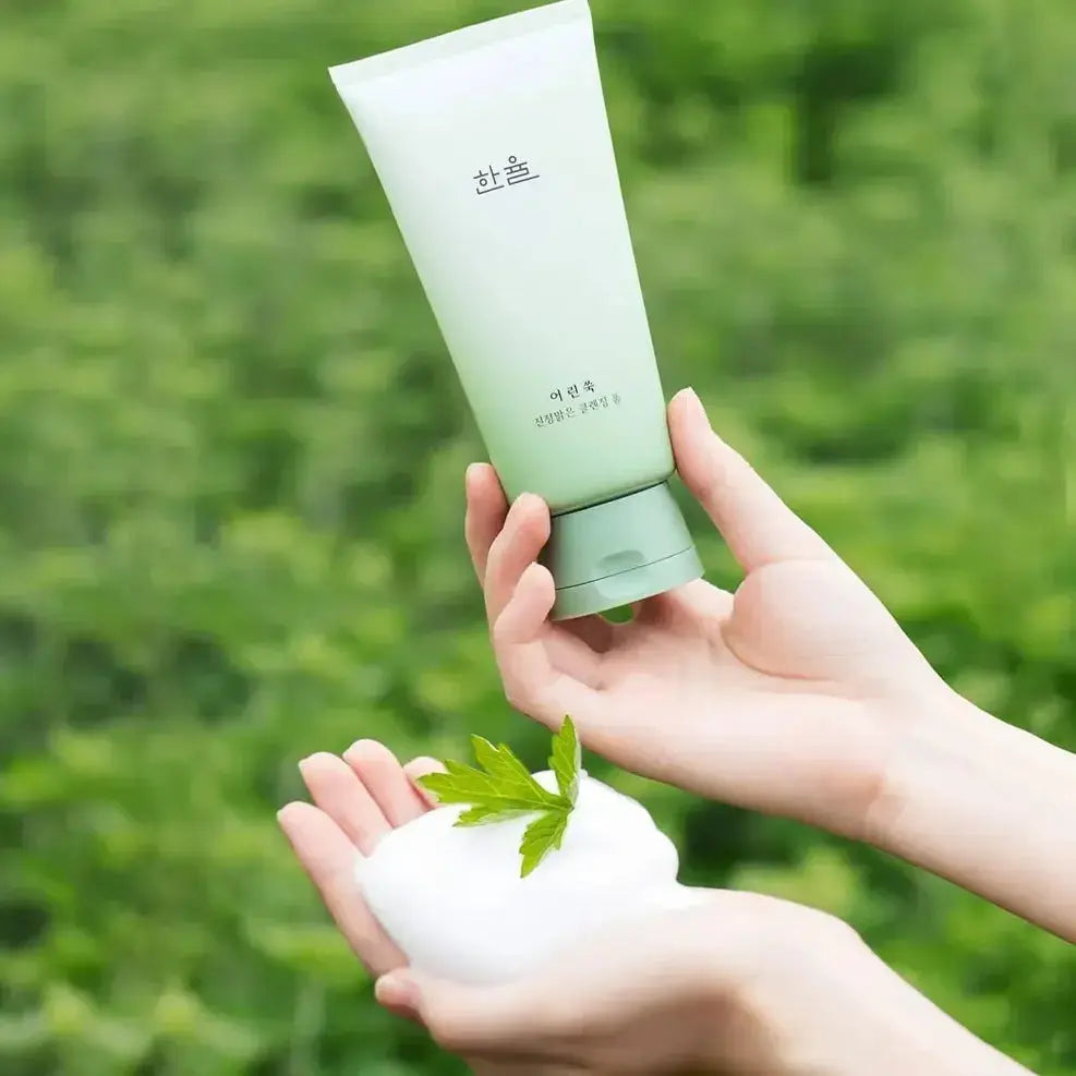 Hanyul-Pure Artemisia Calming Foam Cleanser 120ml - LABELLEVIEBOUTIQUE